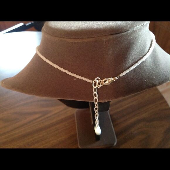 QVC Glass beaded necklace with flower - Picture 4 of 6